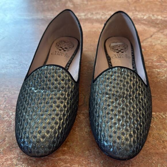 Vince Camuto textured pewter loafers 7 1/2B EUC - Picture 4 of 7